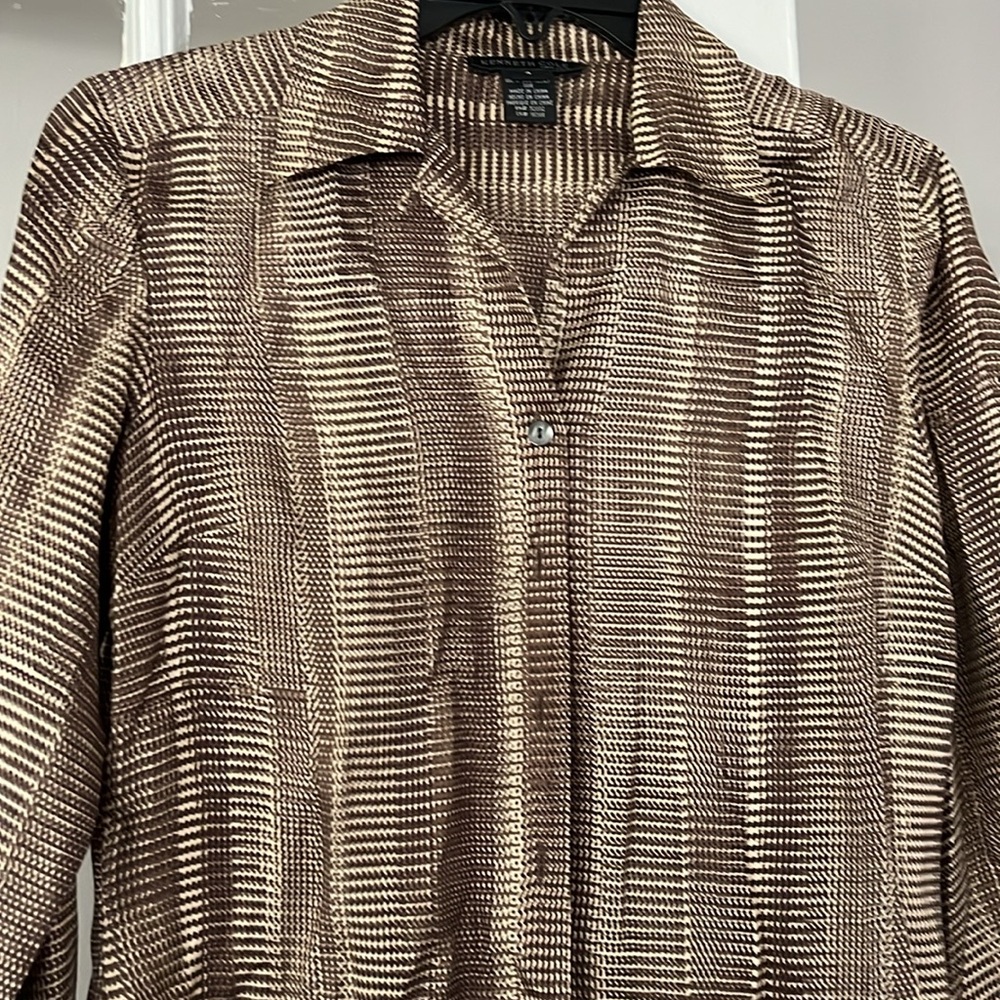 100% silk - Picture 2 of 5